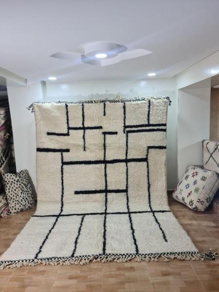 White Izaan Marokkaans handgemaakt tapijt